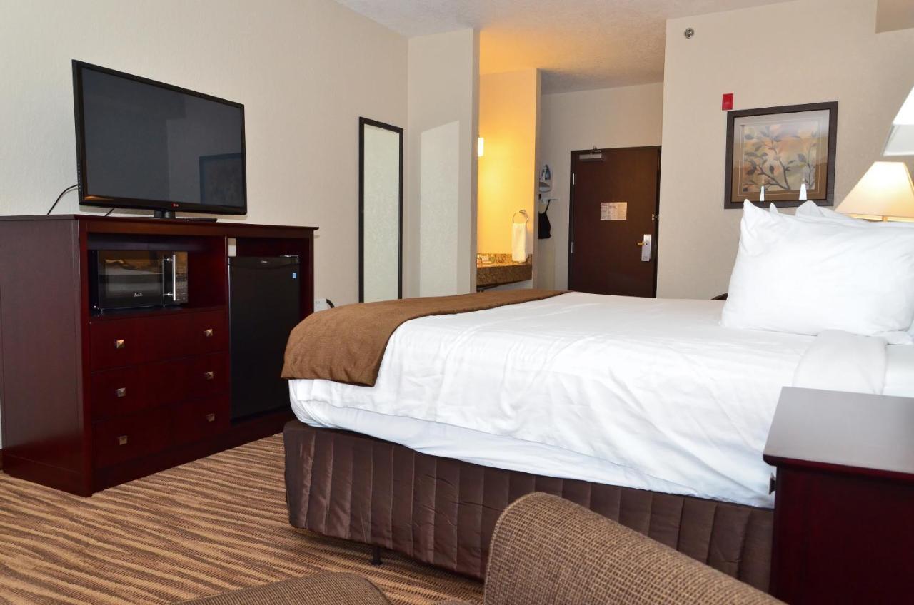 Cobblestone Inn&Suites - Clarion Esterno foto