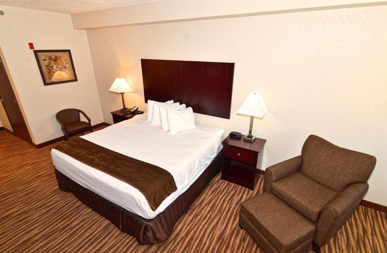 Cobblestone Inn&Suites - Clarion Esterno foto