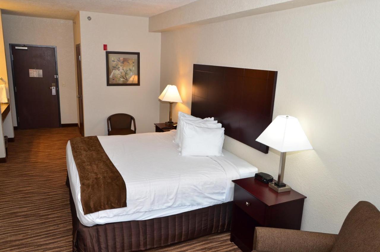 Cobblestone Inn&Suites - Clarion Esterno foto