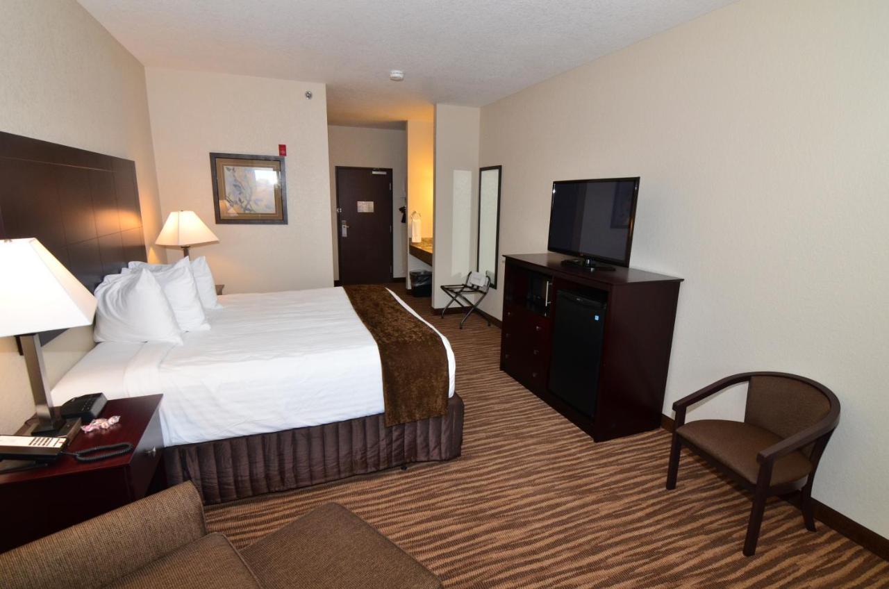Cobblestone Inn&Suites - Clarion Esterno foto