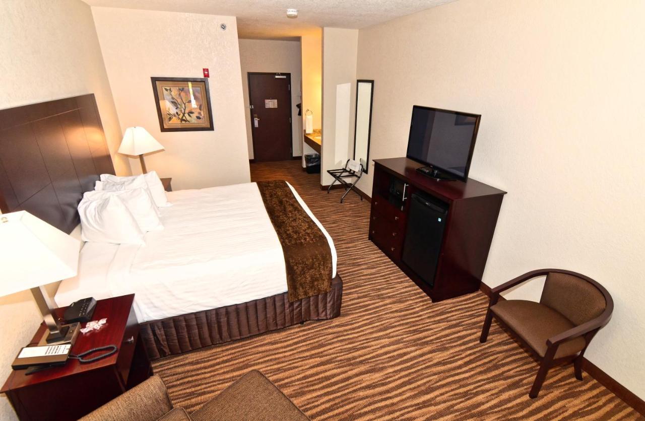 Cobblestone Inn&Suites - Clarion Esterno foto