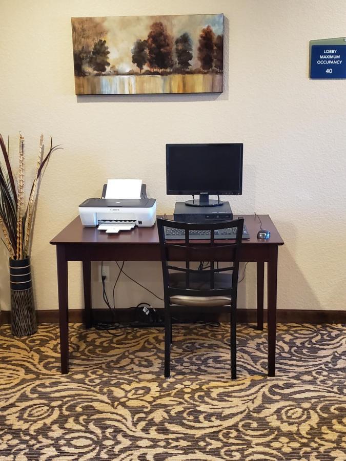 Cobblestone Inn&Suites - Clarion Esterno foto